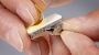 Afbeeldingen van Europel Clip + Speld zelfklevend voor Badge 23 x 13 mm/50 stuks