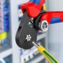 Afbeeldingen van KNIPEX Zelfinstellende krimptang voor adereindhulzen, met zij-invoering