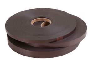 Afbeeldingen van Magneetband zelfklevend 12.7mm x1.5mm 30mtr